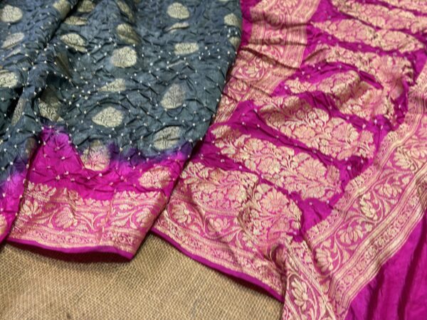 Banarasi Bandhej saree