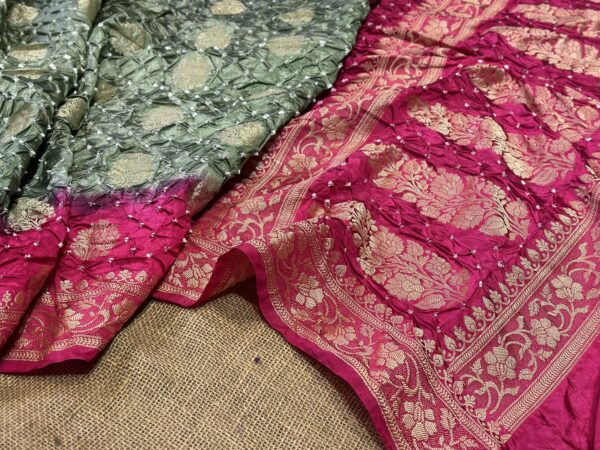 Banarasi Bandhej saree