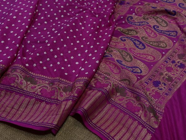 Bandhej saree