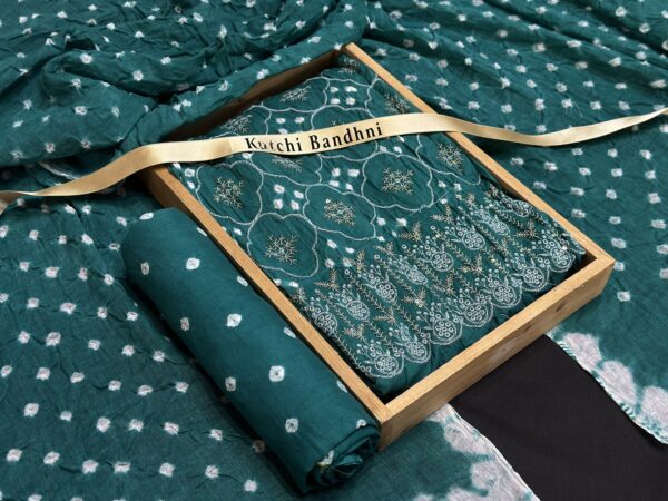 Lucknowi Bandhani suit