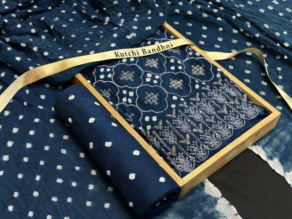 Lucknowi Bandhani suit