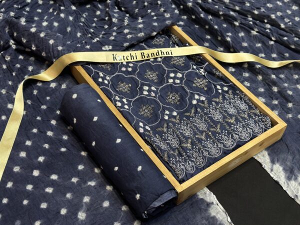 Lucknowi Bandhani suit