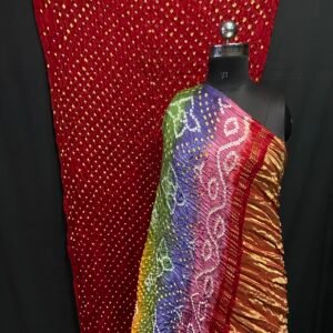 Dots Bandhej saree Multi pallu