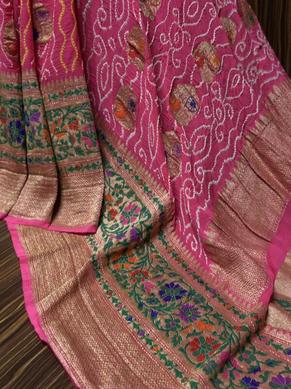 Banarasi rai Bandhej saree
