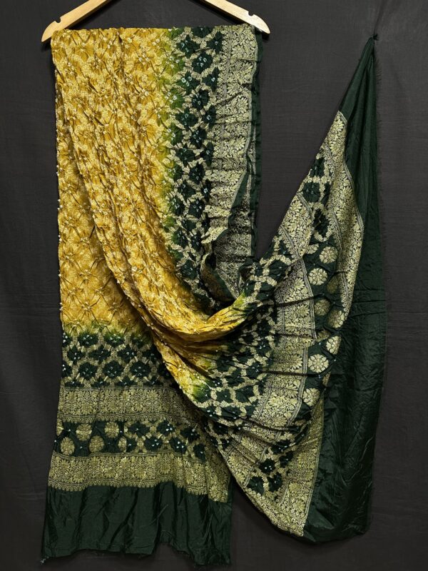 Banarasi Duptta (Dhupiyan silk)