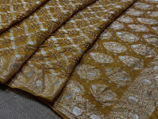 Banarasi bandhej saree