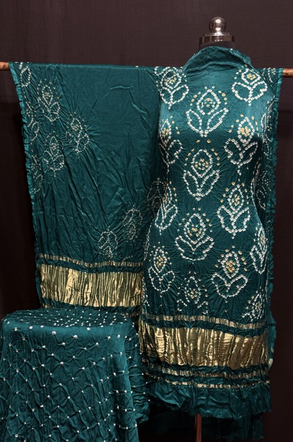 Modal 3 piece bandhej suit