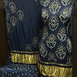Modal 3 piece bandhej suit