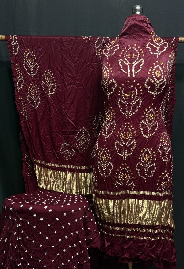 Modal 3 piece bandhej suit
